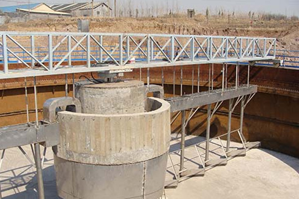 中心傳動刮泥機 中心傳動刮泥機